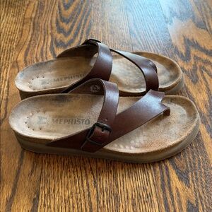 Mephisto sz 39 (US sz 9) Brown leather sandals cork footbed